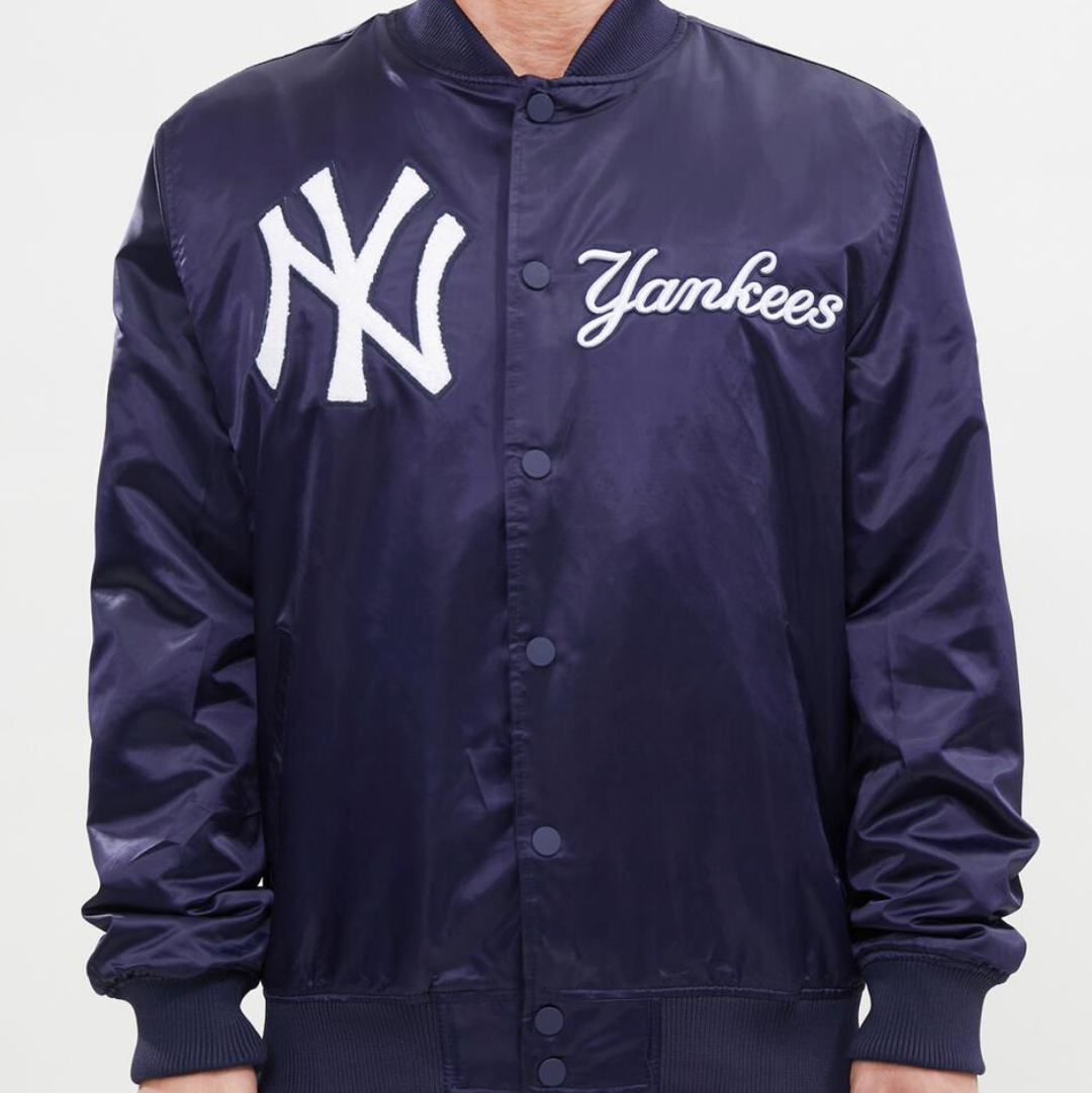 Mitchell & Ness New York Yankees Satin Jacket