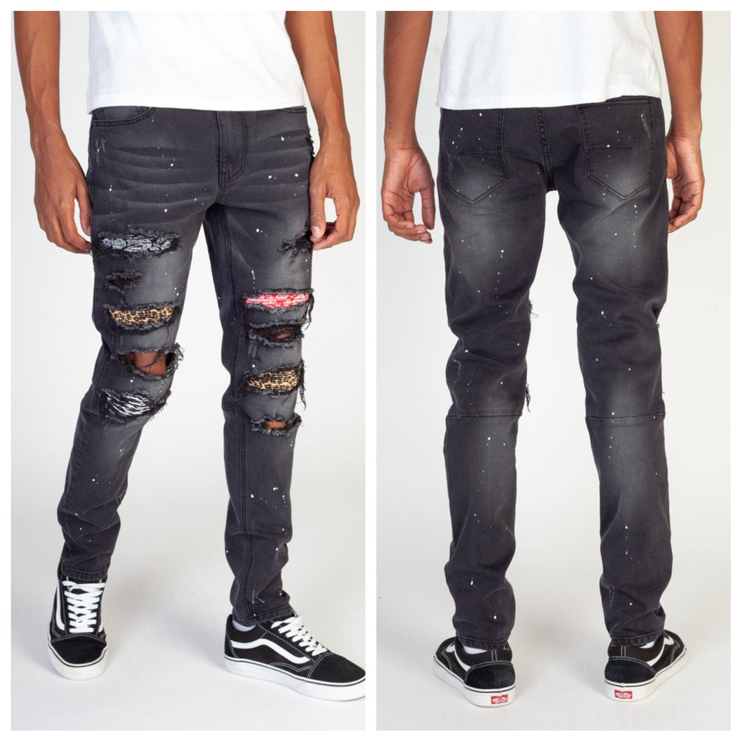 MULTI PATCH JEANS (BLACK) KND4306